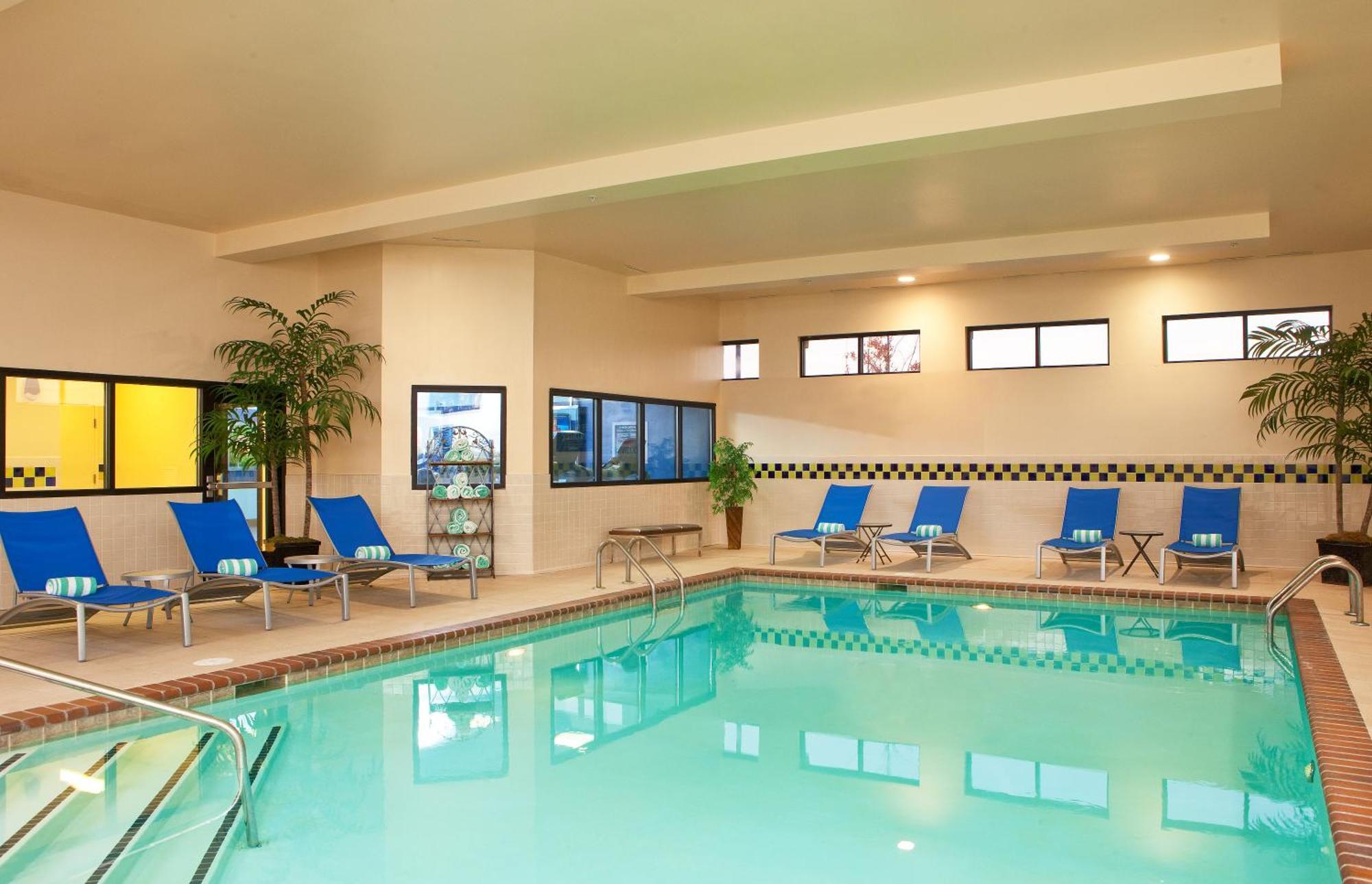 Отель Four Points Memphis Southwind Джермантаун Экстерьер фото